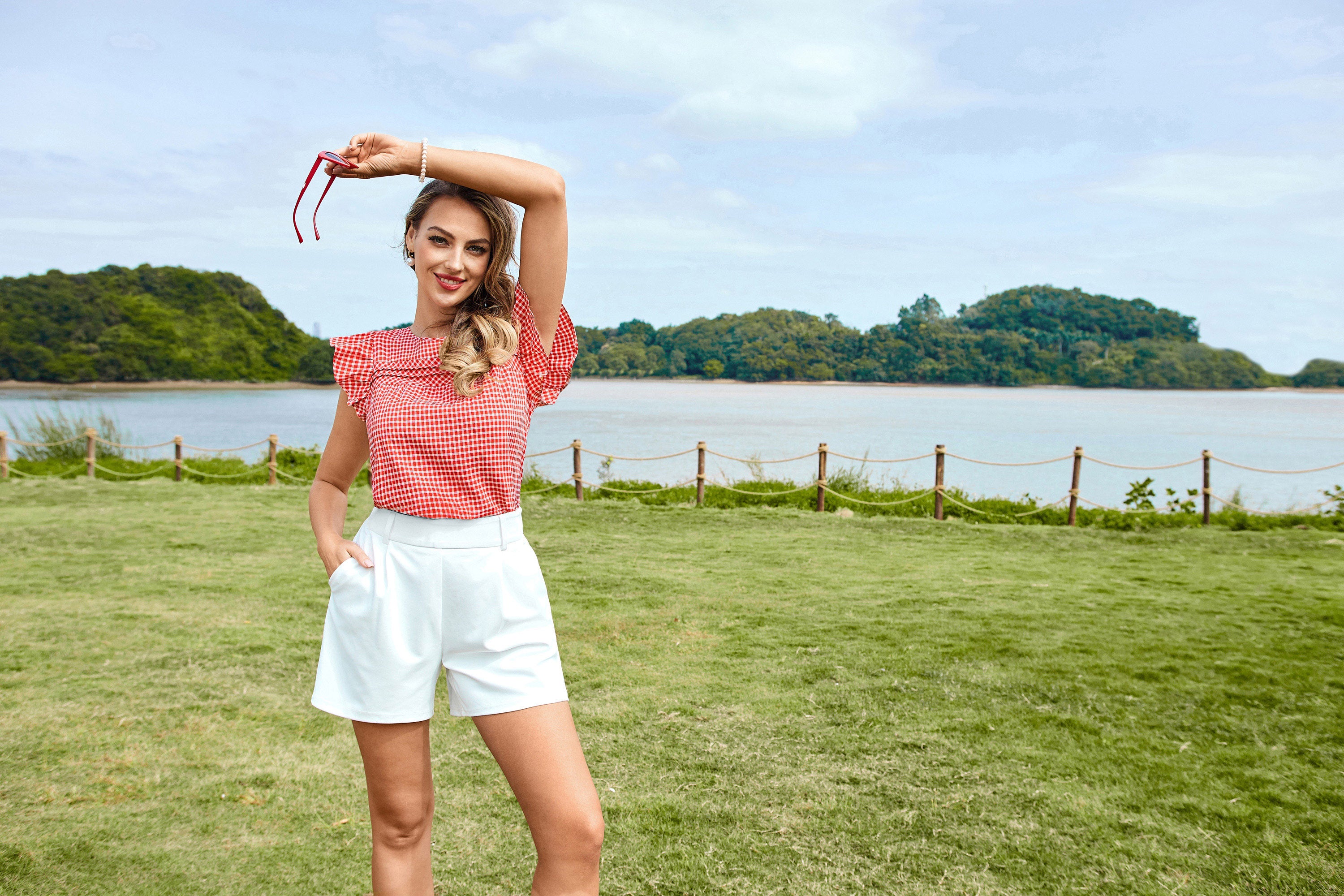 belle poque BP Women Vintage Plaided Tops Flutter Sleeve Crew Neck Keyhole Back Tops