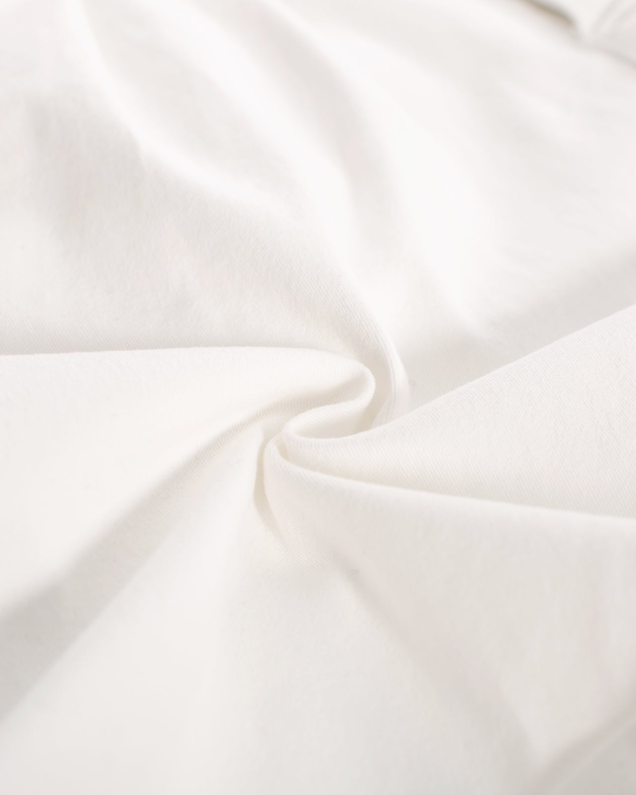 belle poque Elastic Waist Fold-up Leg Opening Short Jeans