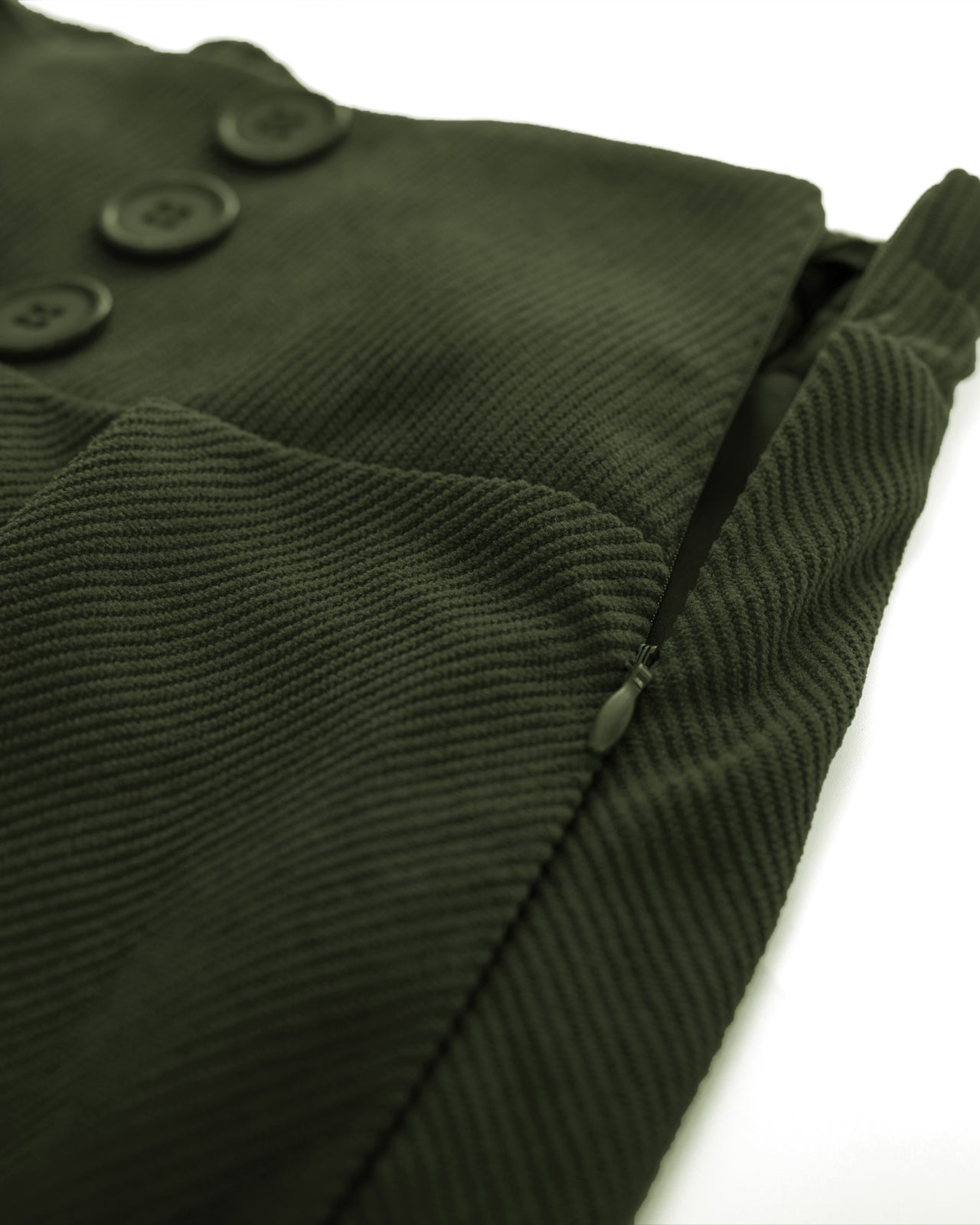 belle poque Vintage Corduroy Skirt Elastic High Waist Buttons Decorated Swing Skirt with Pockets