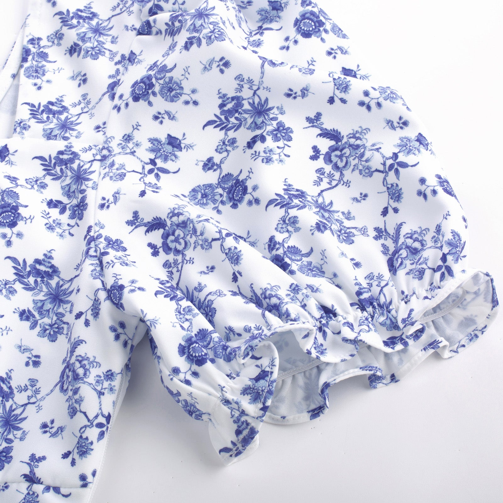 belle poque Vintage Strawberry Patterns Front Slit Dress Puffed Short Sleeve Sweetheart Neck Dress