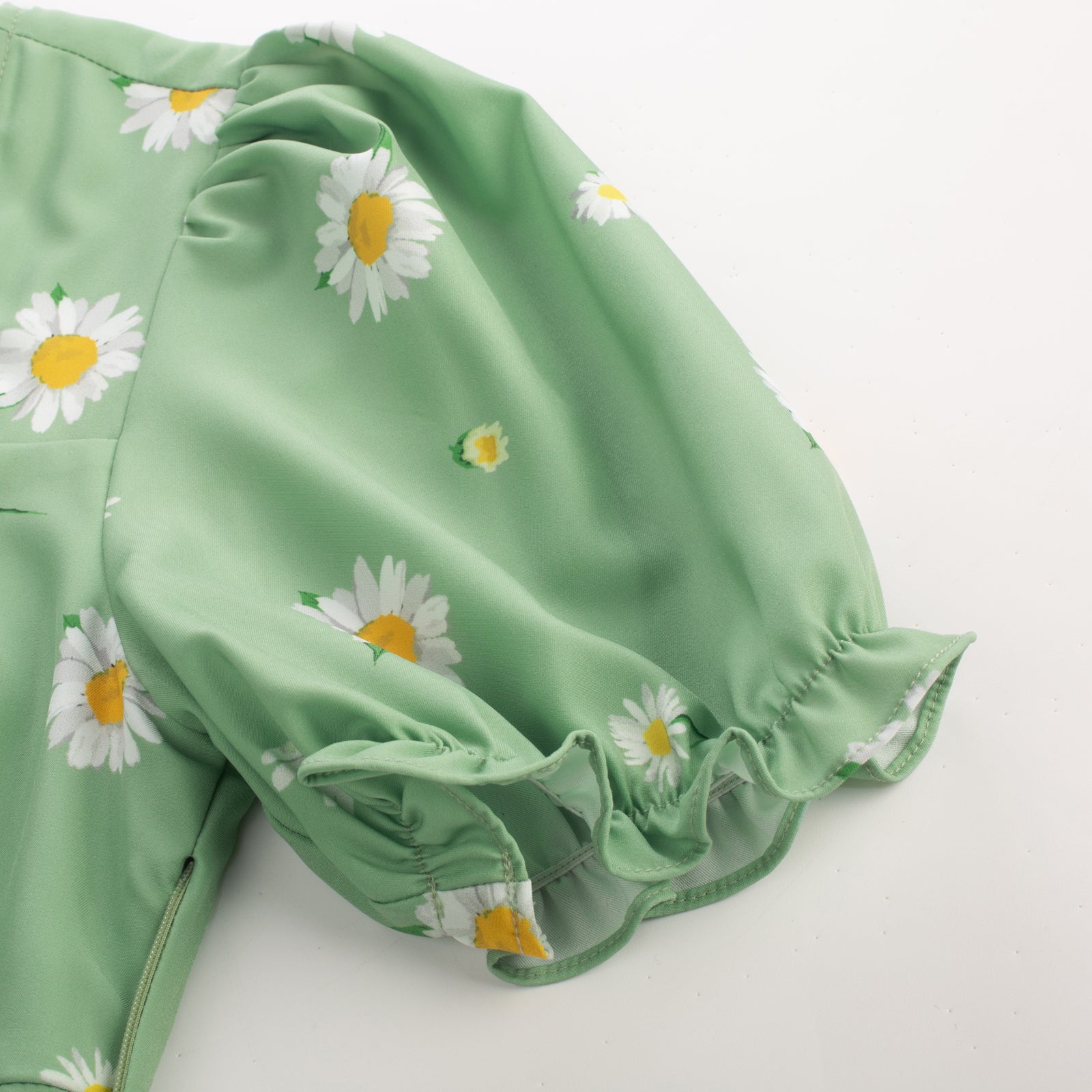 belle poque Vintage Strawberry Patterns Front Slit Dress Puffed Short Sleeve Sweetheart Neck Dress