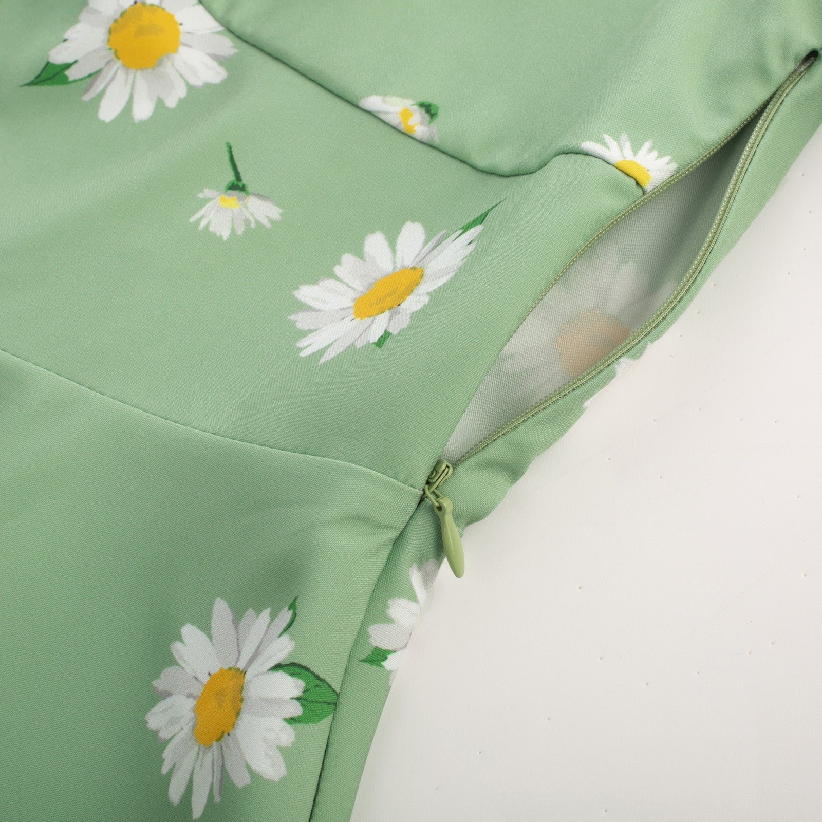 belle poque Vintage Strawberry Patterns Front Slit Dress Puffed Short Sleeve Sweetheart Neck Dress