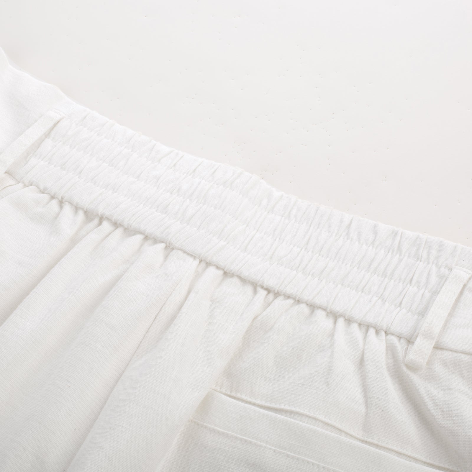 belle poque Elastic Waist Fold-up Leg Opening Cotton Shorts with Belt