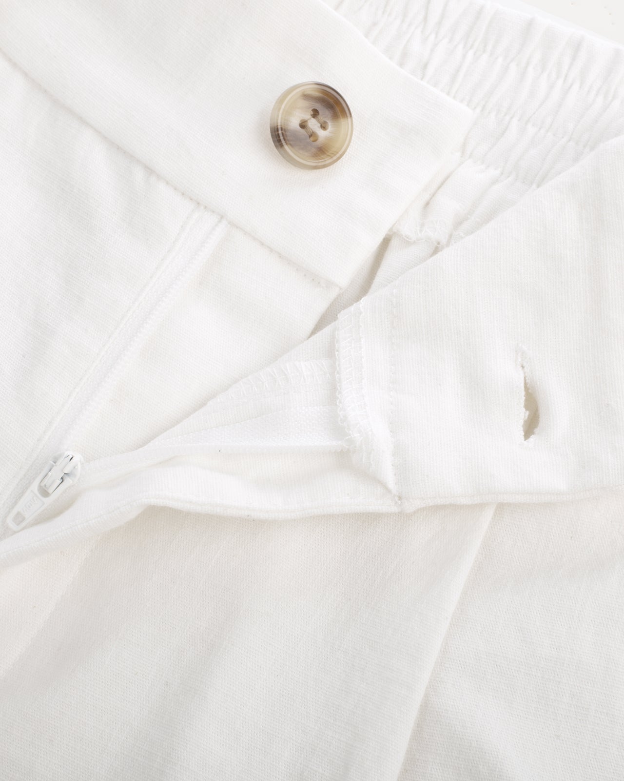 belle poque Elastic Waist Fold-up Leg Opening Cotton Shorts with Belt