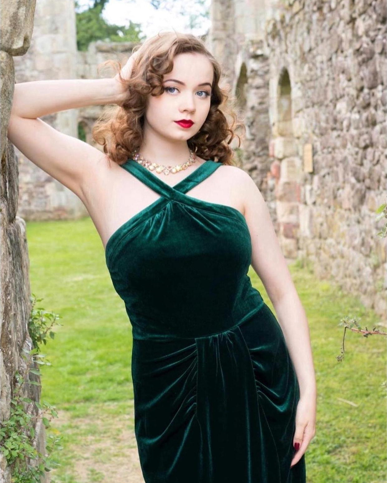 belle poque Vintage Front Slit Velvet Dress Halterneck Ruched Bodycon Dress