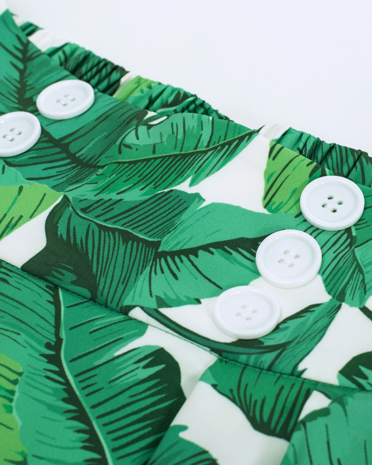 belle poque Pleated Buttons Decorated Elastic Waist High Waist Swing A-Line Skirt with Pockets