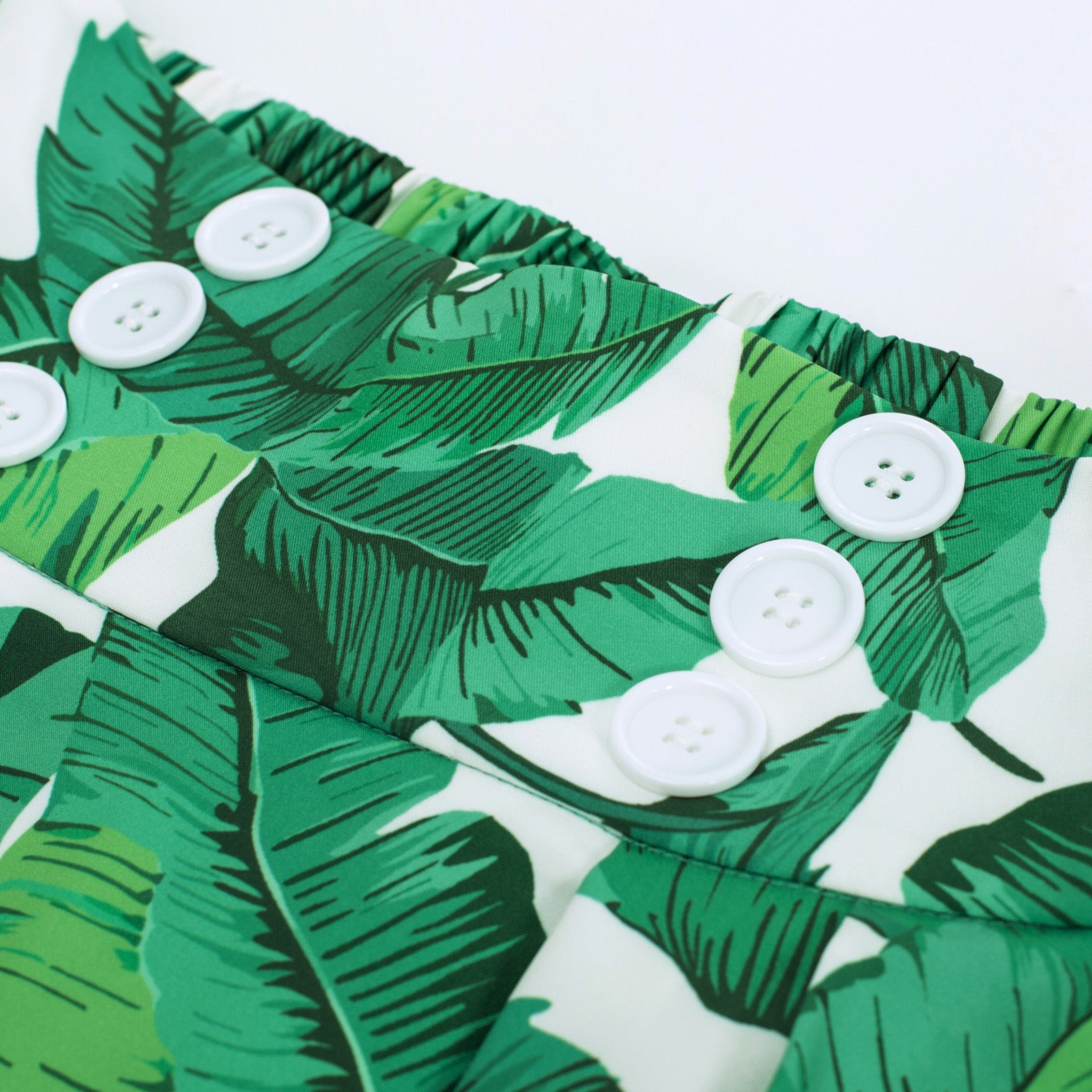 belle poque Pleated Buttons Decorated Elastic Waist High Waist Swing A-Line Skirt with Pockets