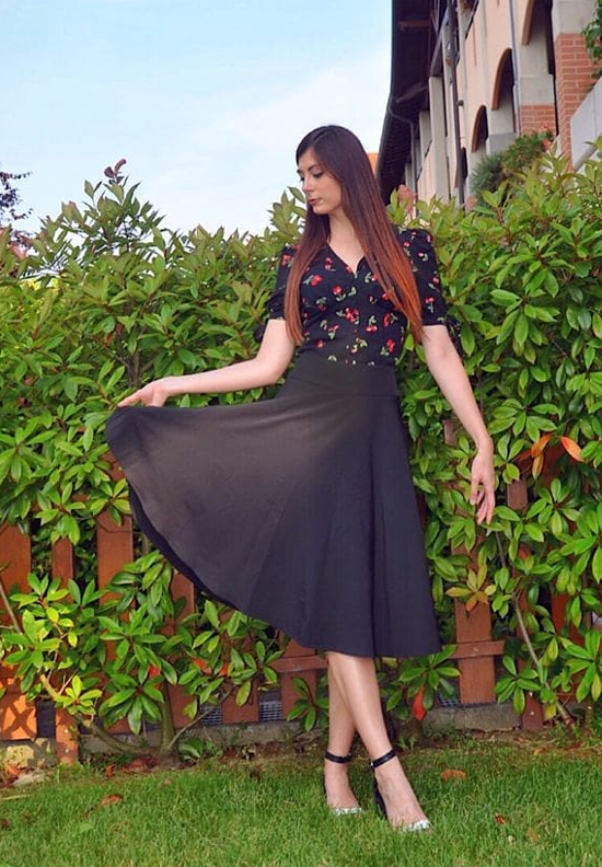 belle poque Cherries Pattern Short Puff Sleeves V-Neck Button Placket Blouse