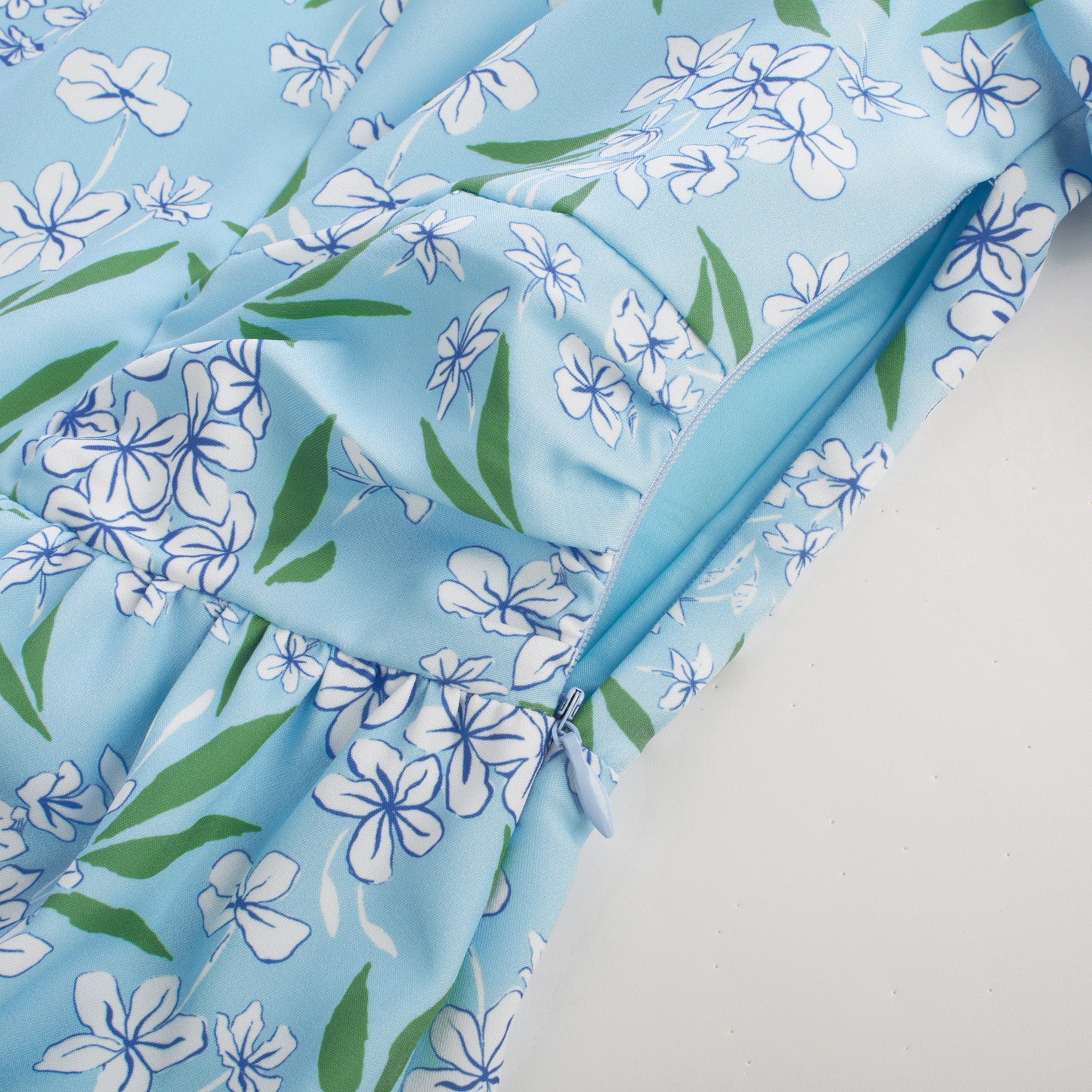 belle poque Vintage Daisy Flower Print Cottagecore Cocktail Dresses Square Neck Puff Sleeve Dress with Pockets