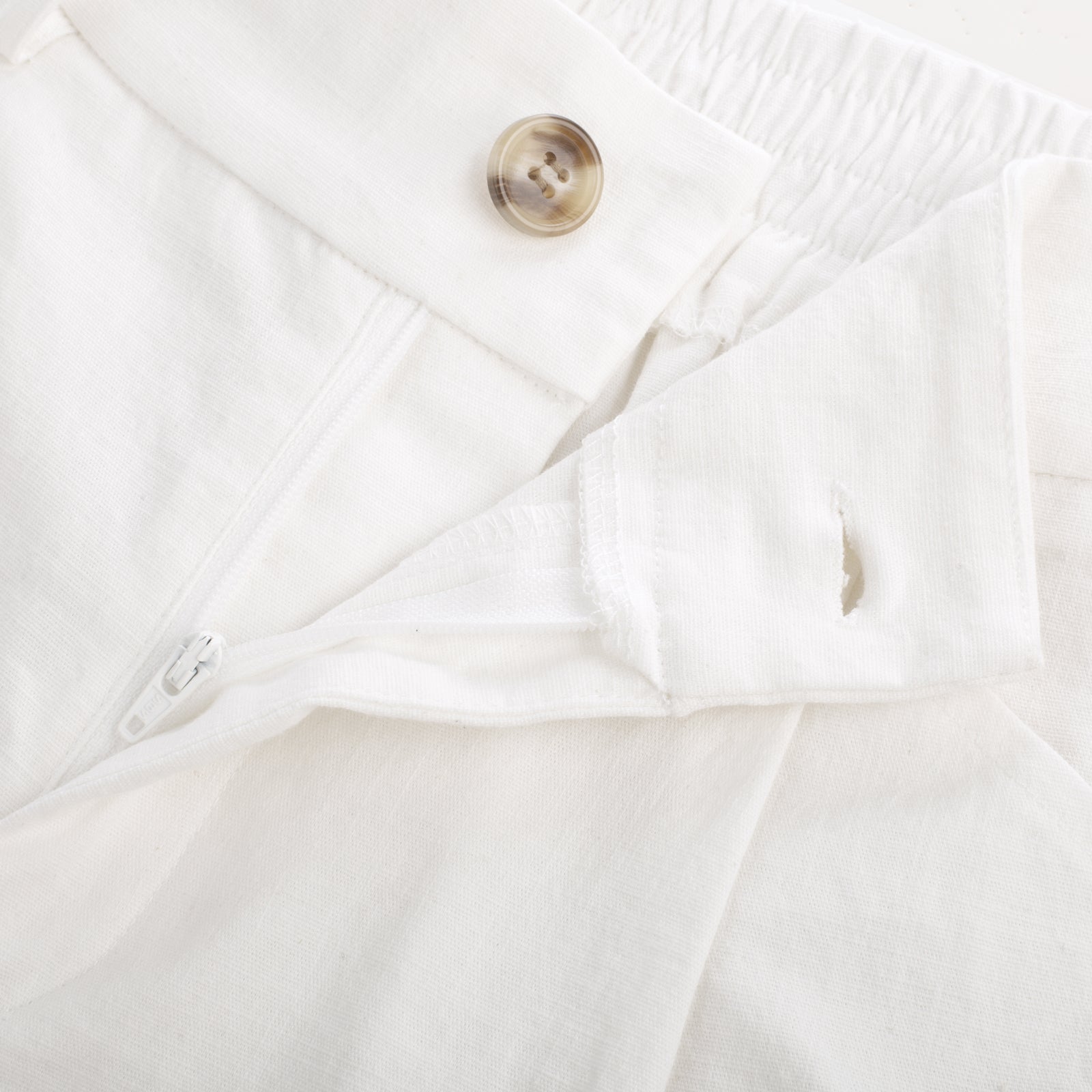 belle poque Elastic Waist Fold-up Leg Opening Cotton Shorts with Belt