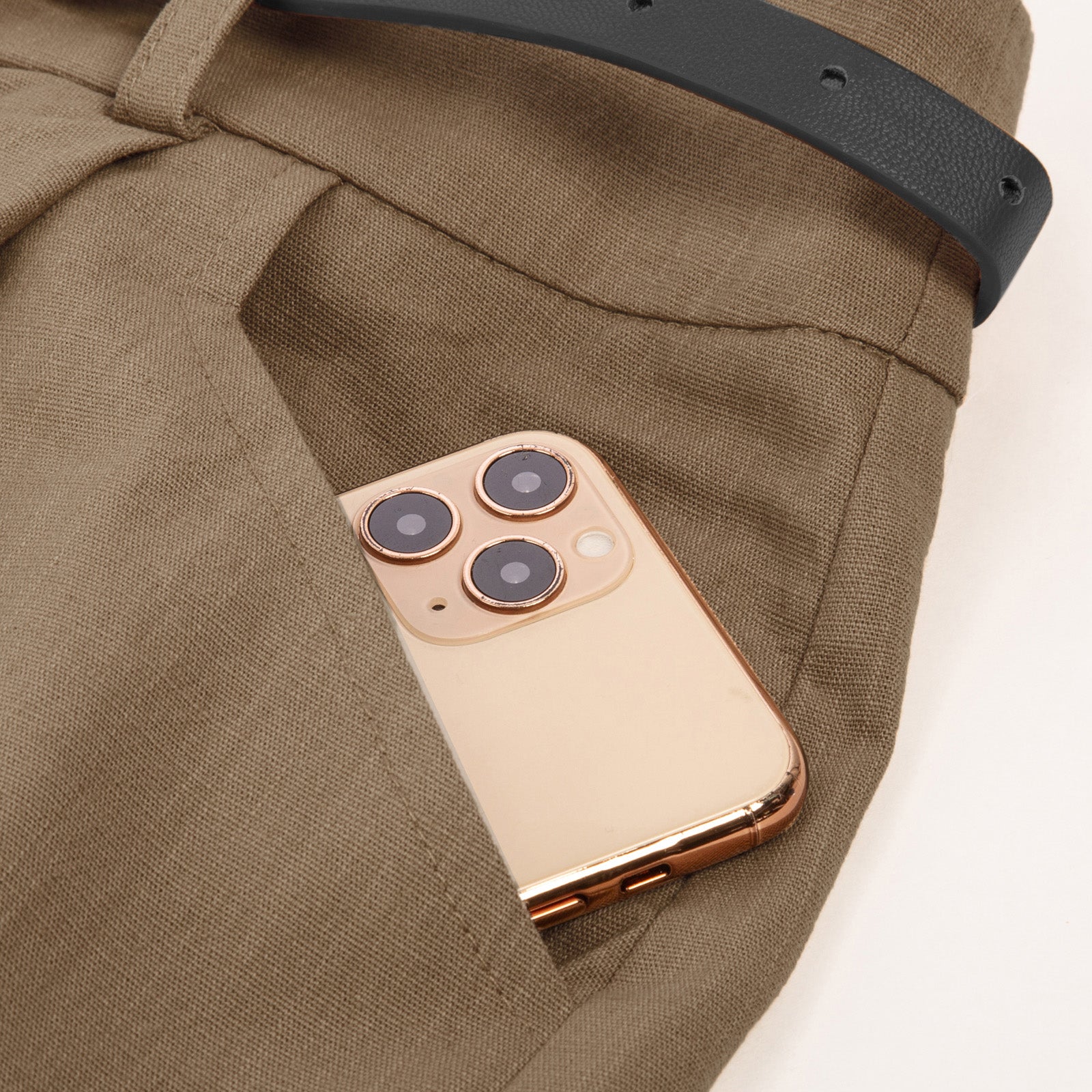 belle poque Women Bermuda Shorts with Pockets & Belts