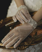 Tulle Short Satin Gloves With White Pearl