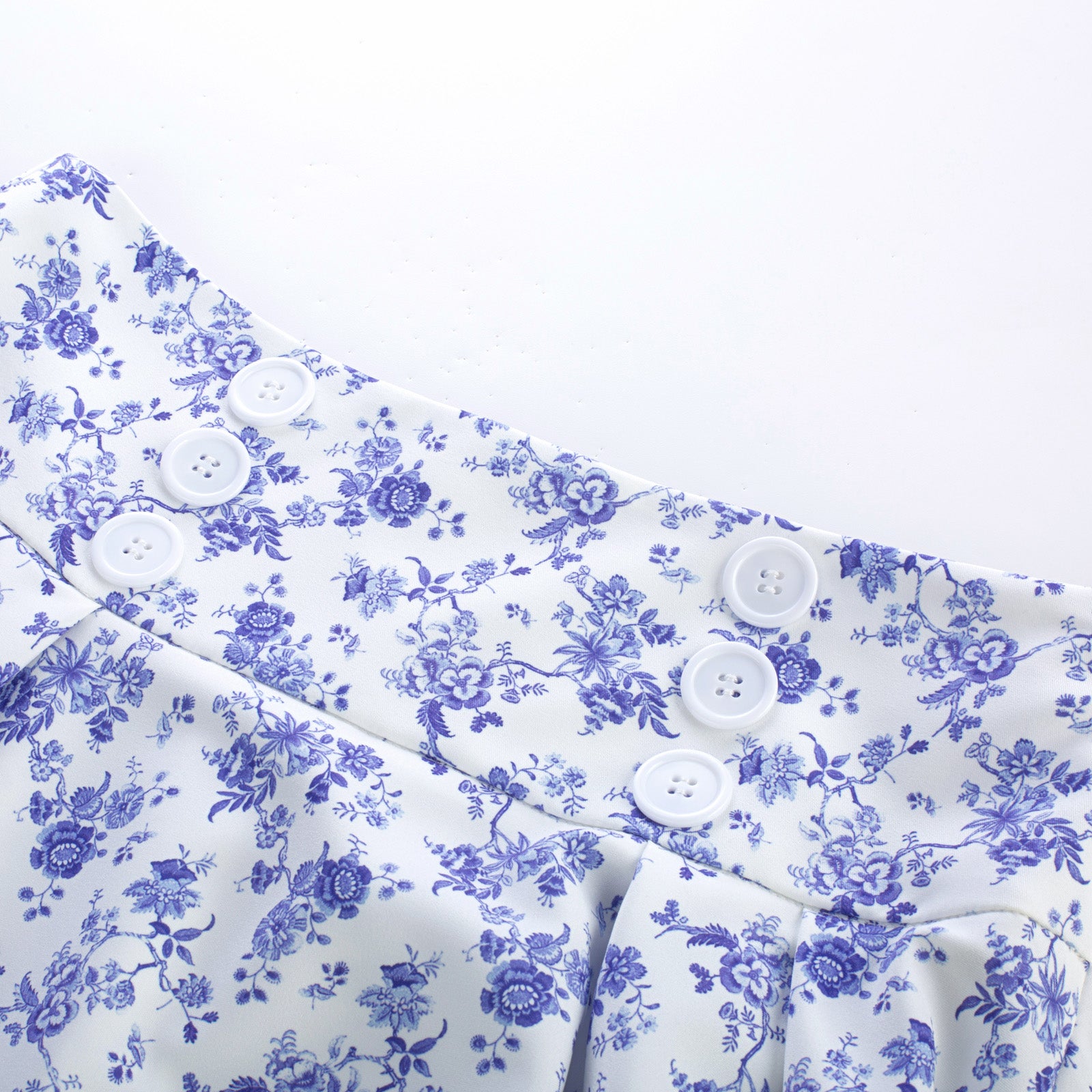 belle poque Pleated Buttons Decorated Elastic Waist High Waist Swing A-Line Skirt with Pockets